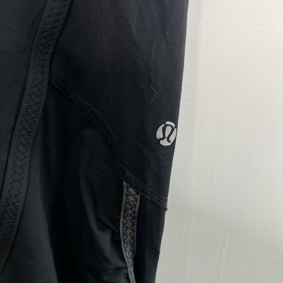 Lululemon Run: Pace Reflective Crop Leggings - Picture 8 of 11